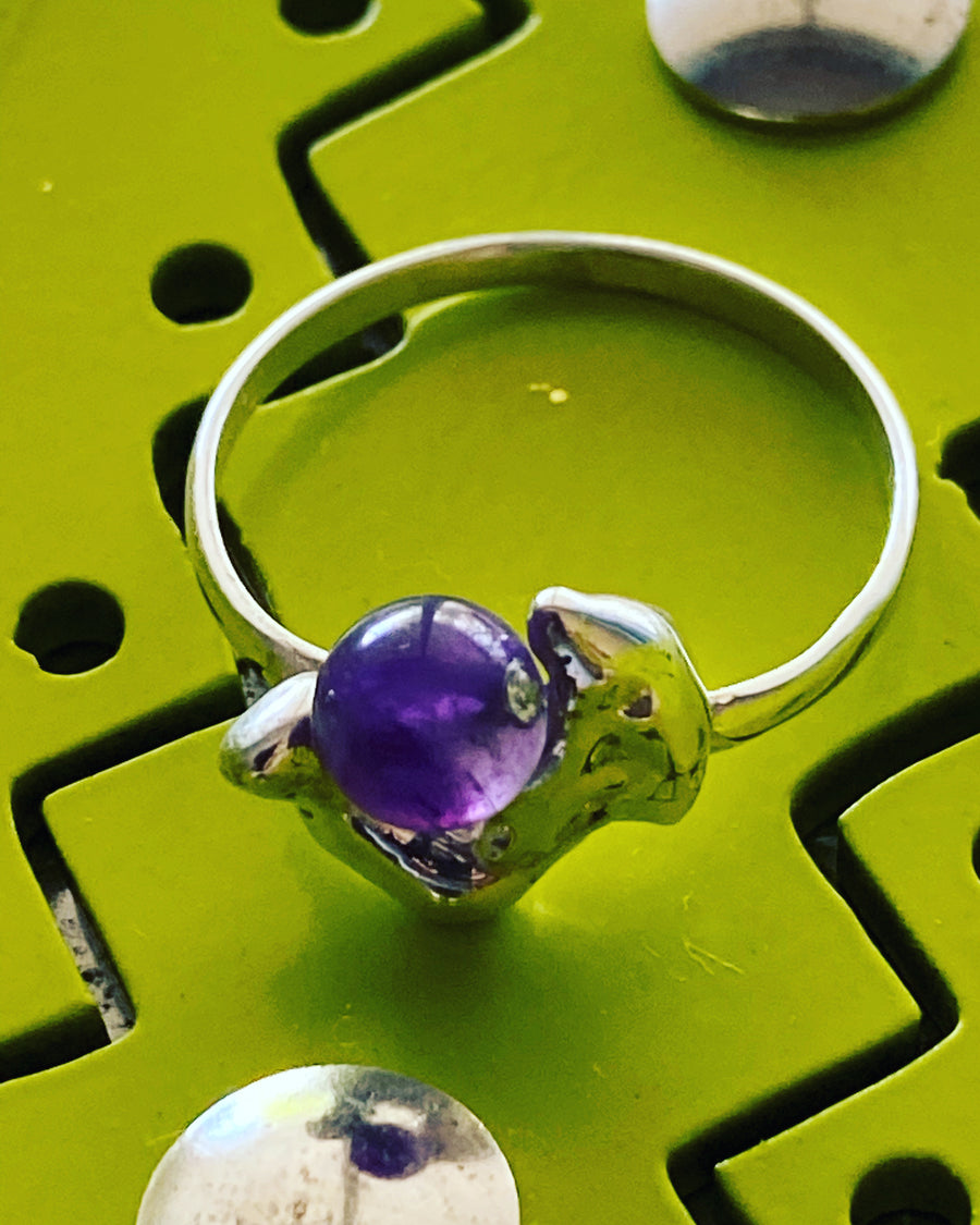 Silver Amethyst Freestyle Ring